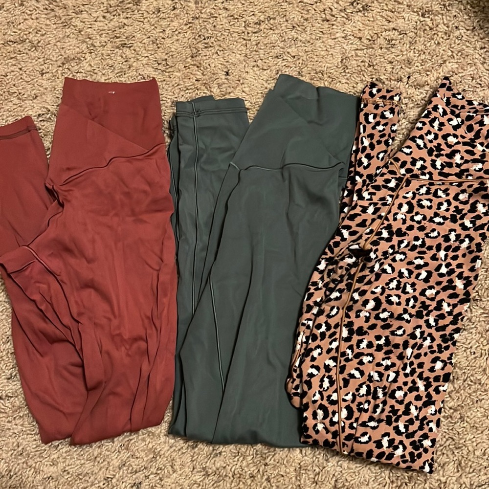 Aerie Real Me crossover 7/8 leggings